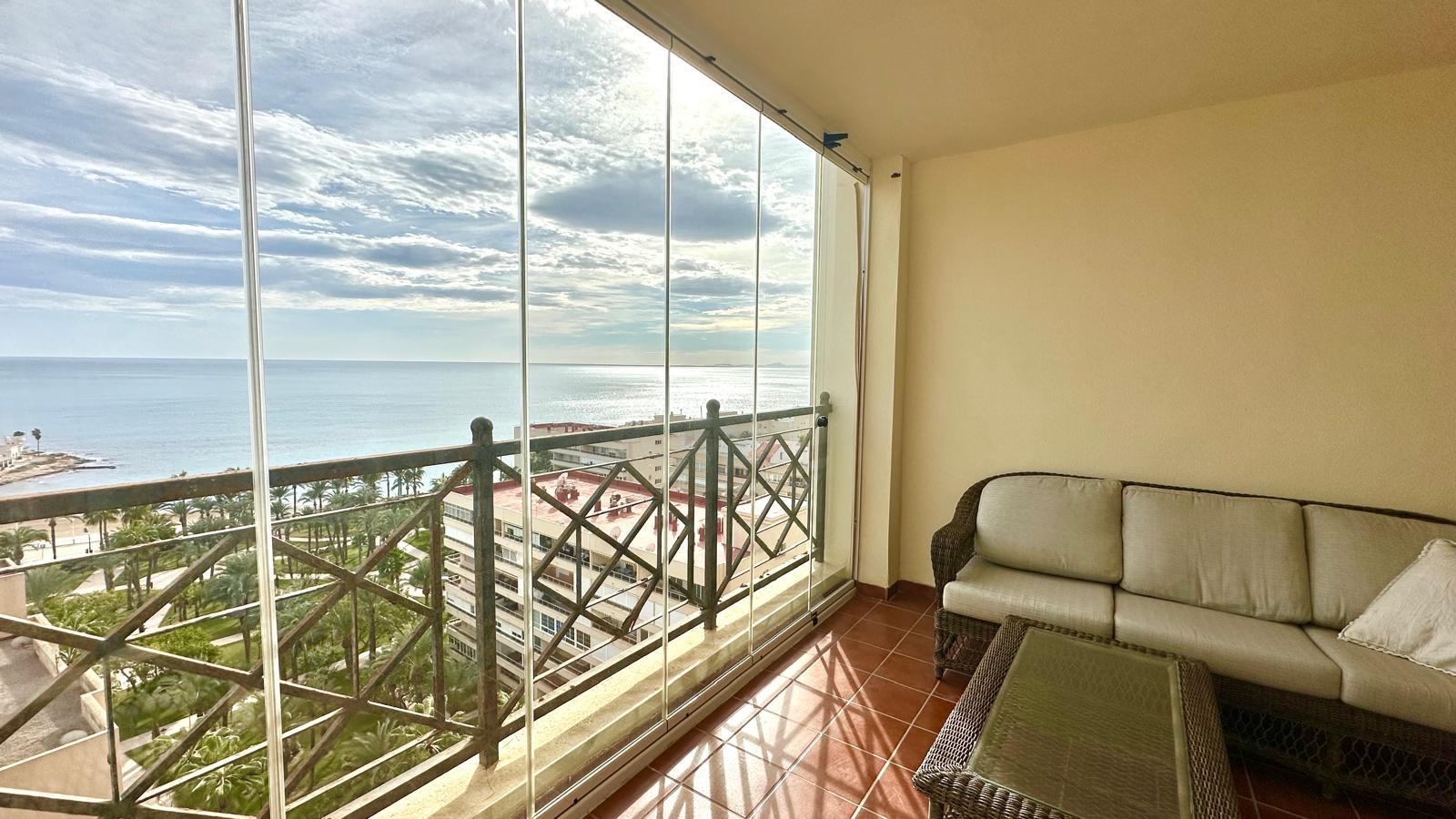 3 Bed, 2 Bath, ApartmentFor Sale, Torrevieja, Alicante