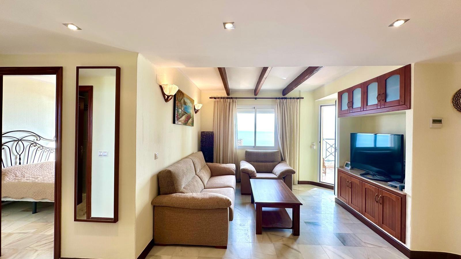 3 Bed, 2 Bath, ApartmentFor Sale, Torrevieja, Alicante