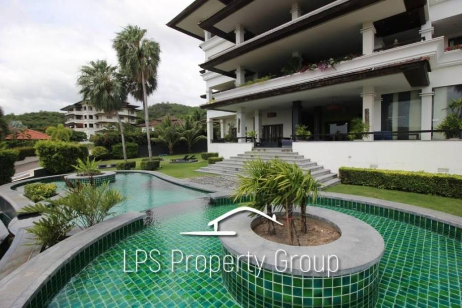3 Bath, ApartmentFor Sale, North - Hua Hin, Prachuap Khiri Khan
