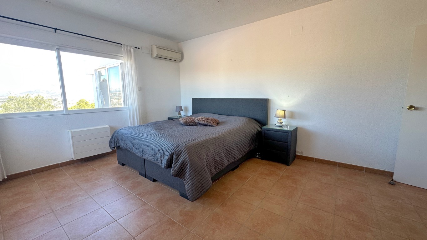 6 Bed, 4 Bath, HouseFor Sale, Albir, Alicante