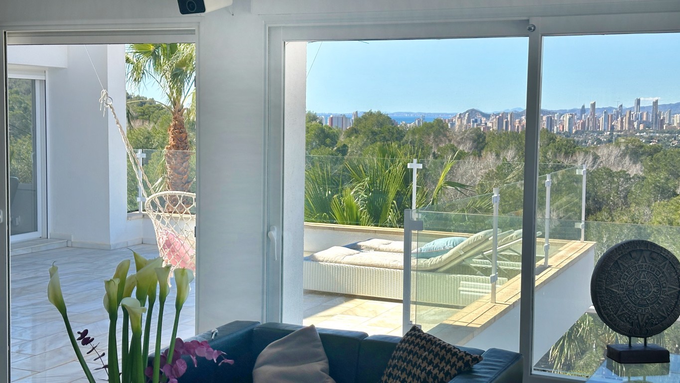 6 Bed, 4 Bath, HouseFor Sale, Albir, Alicante