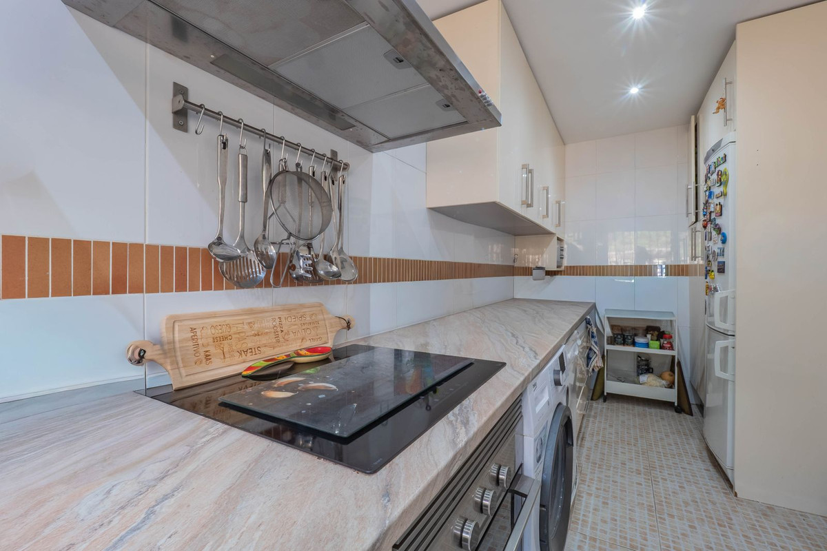 Alhaurin Golf, Malaga, 2 Bedrooms Bedrooms, ,2 BathroomsBathrooms,For Sale,R5317363