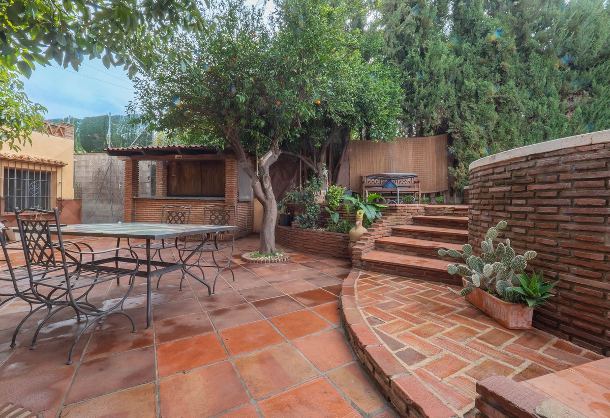 Alhaurin el Grande, Malaga, 5 Bedrooms Bedrooms, ,3 BathroomsBathrooms,For Sale,R5320033