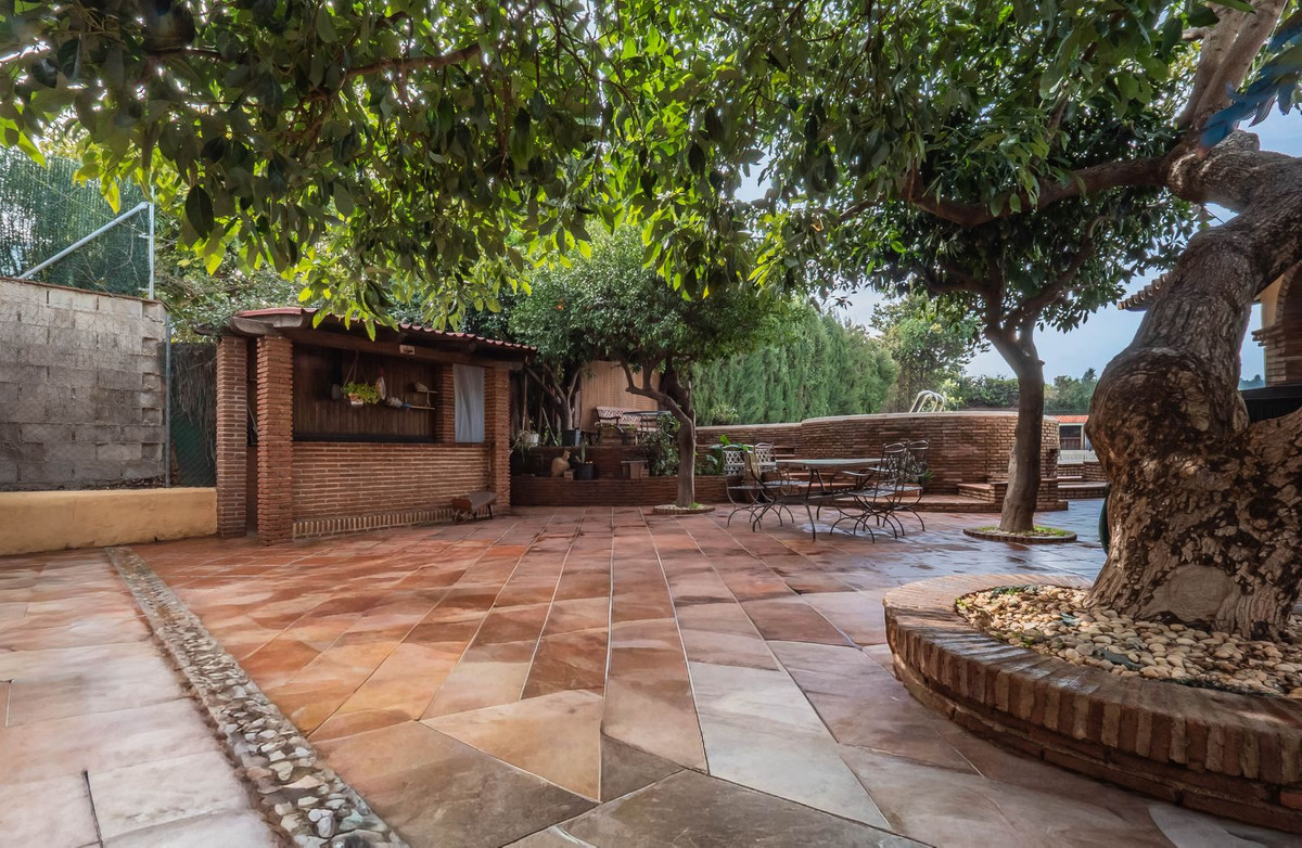 Alhaurin el Grande, Malaga, 5 Bedrooms Bedrooms, ,3 BathroomsBathrooms,For Sale,R5320033