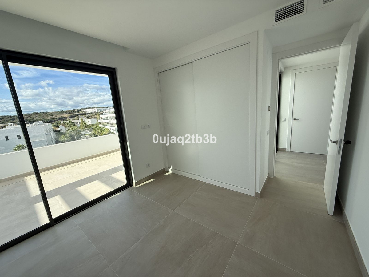 3 Bed, 3 Bath, ApartmentFor Sale, Estepona, Malaga