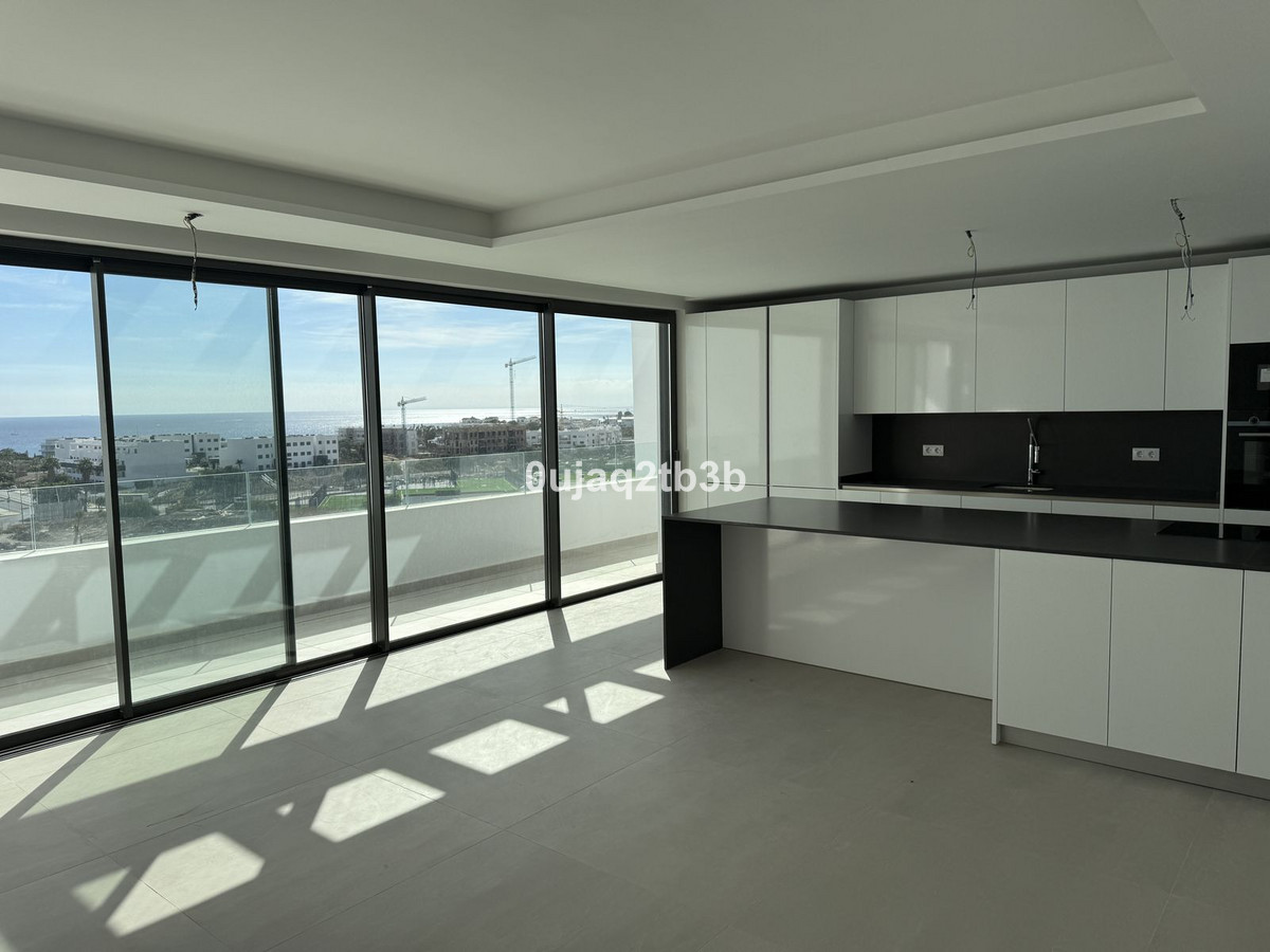 2 Bed, 2 Bath, ApartmentFor Sale, Estepona, Malaga