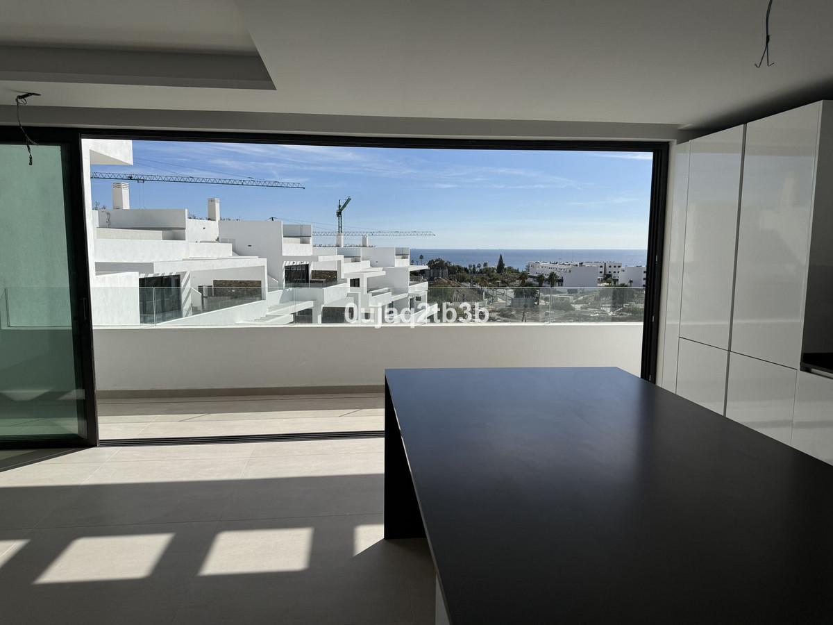 2 Bed, 2 Bath, ApartmentFor Sale, Estepona, Malaga