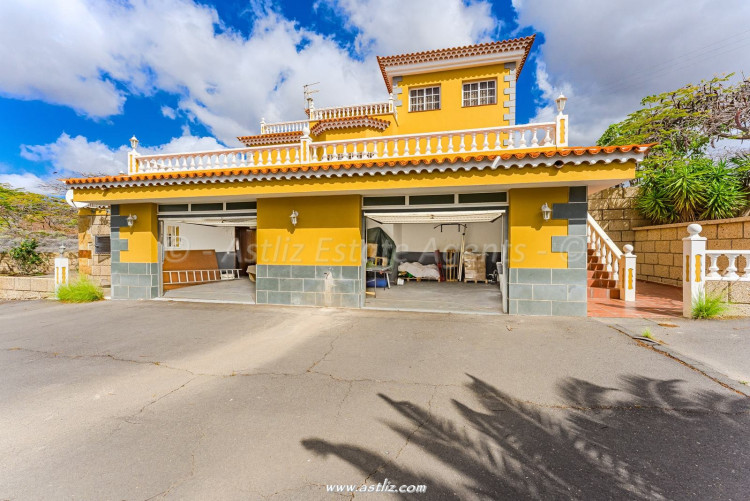 4 Bed, 3 Bath, HouseFor Sale, Las Zocas, San Miguel