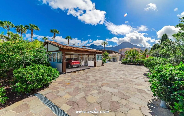 4 Bed, 4 Bath, HouseFor Sale, Golf Adeje, La Caleta