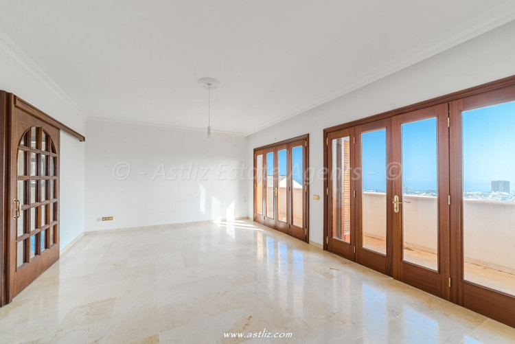 8 Bed, 8 Bath, HouseFor Sale, Santa Cruz De Tenerife, Santa Cruz de Tenerife