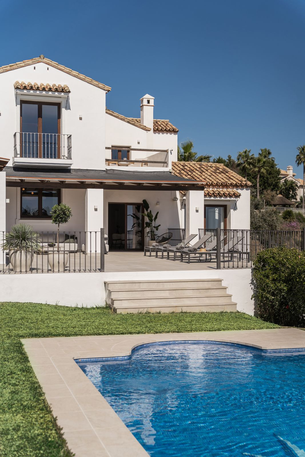 5 Bed, 5 Bath, HouseFor Sale, Estepona, Malaga