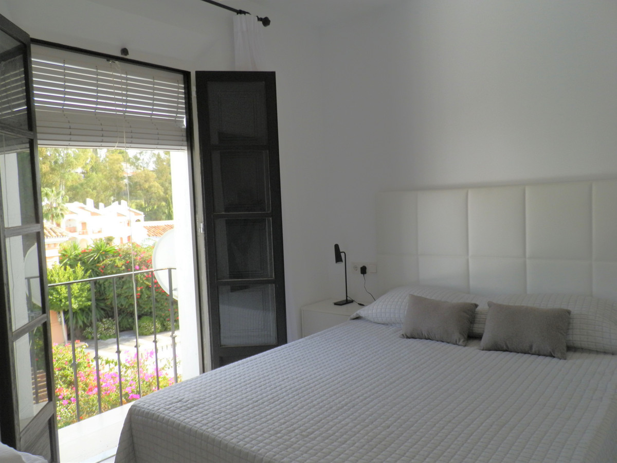 2 Bed, 2 Bath, HouseFor Sale, Nueva Andalucia, Malaga