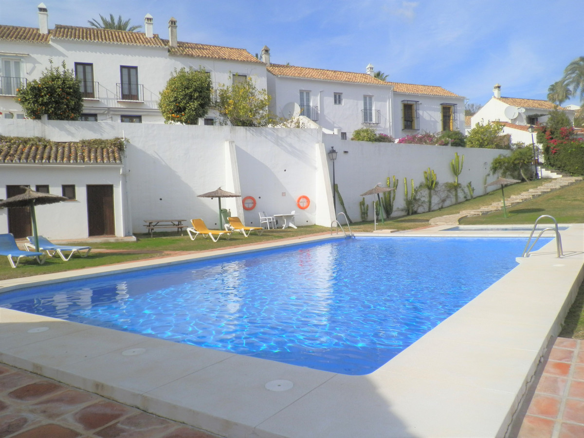 2 Bed, 2 Bath, HouseFor Sale, Nueva Andalucia, Malaga