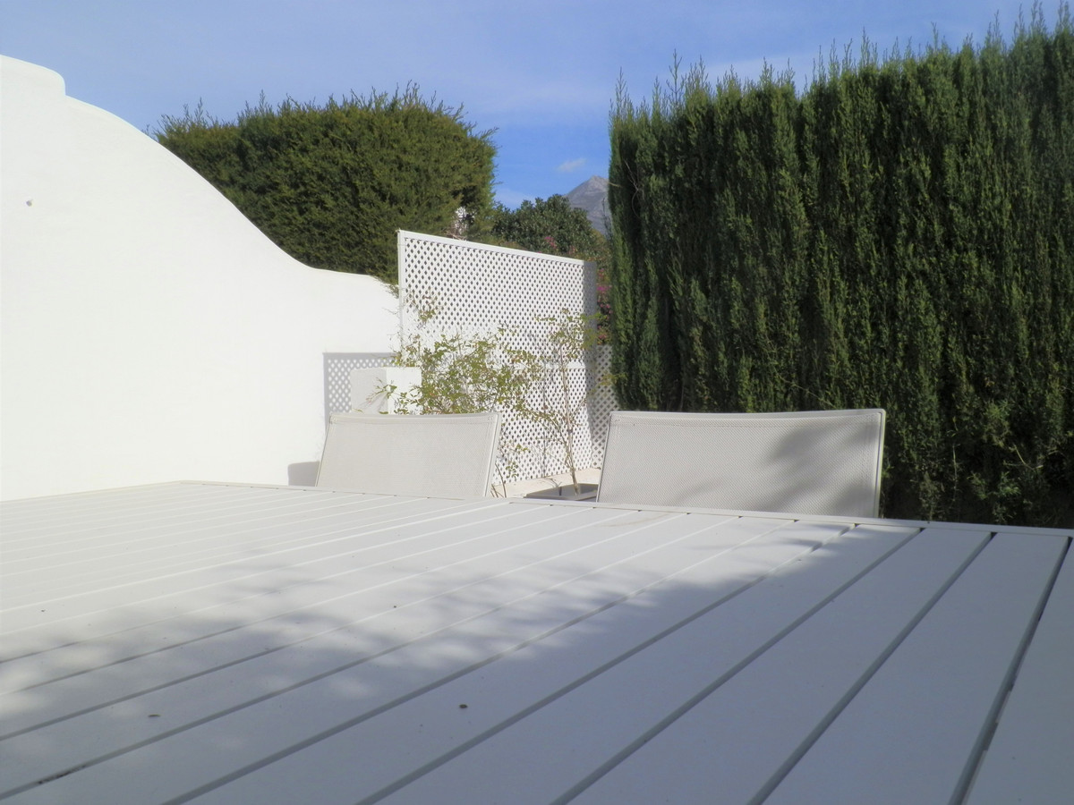 2 Bed, 2 Bath, HouseFor Sale, Nueva Andalucia, Malaga