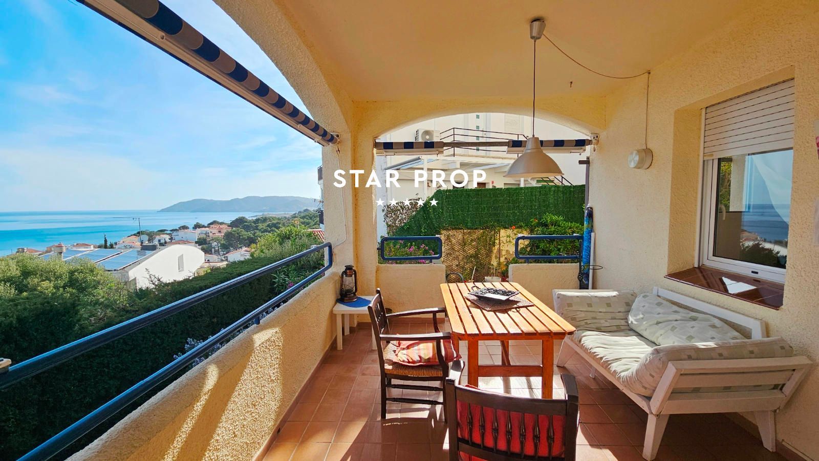 3 Bed, 1 Bath, ApartmentFor Sale, Llançà, Girona