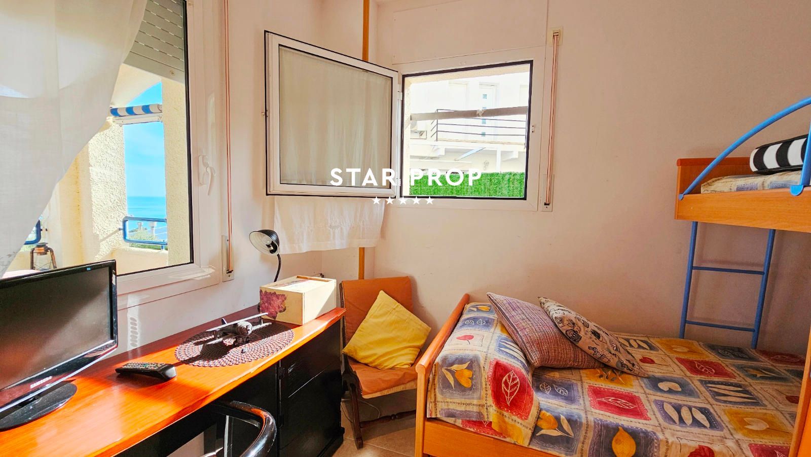 3 Bed, 1 Bath, ApartmentFor Sale, Llançà, Girona