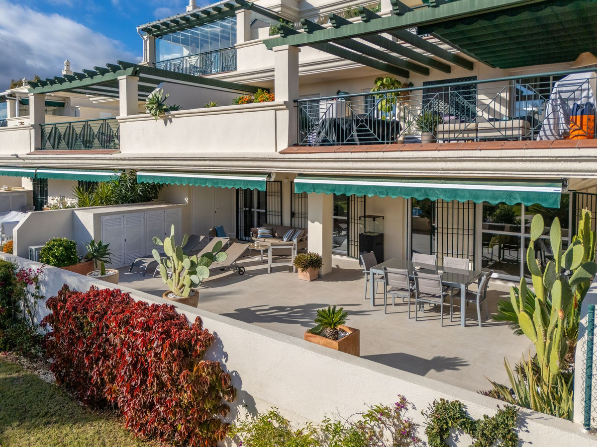 2 Bed, 2 Bath, ApartmentFor Sale, Nueva Andalucia, Malaga