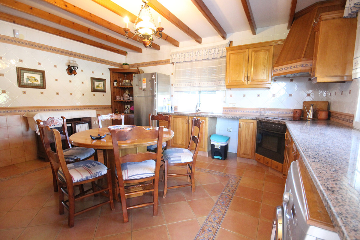 Commercial Property, For Sale