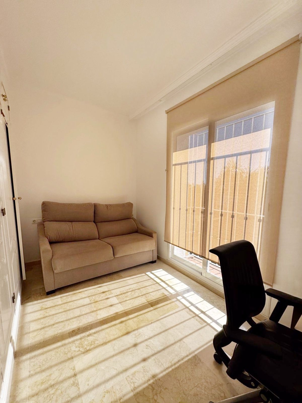 2 Bed, 2 Bath, HouseFor Sale, Aloha, Malaga
