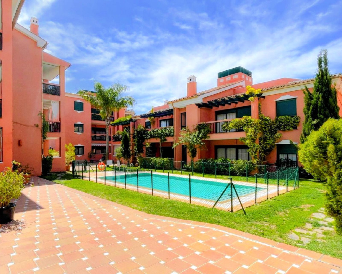 2 Bed, 2 Bath, ApartmentFor Sale, Marbesa, Malaga