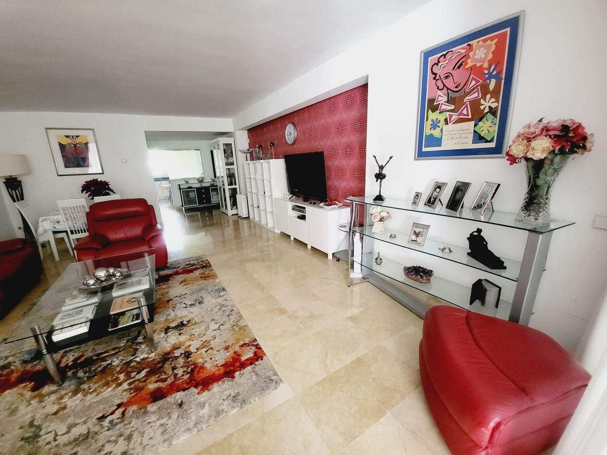 2 Bed, 2 Bath, ApartmentFor Sale, Riviera Del Sol, Malaga