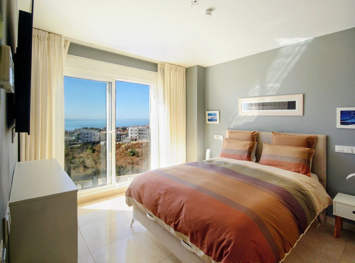 2 Bed, 2 Bath, ApartmentFor Sale, Los Monteros, Malaga