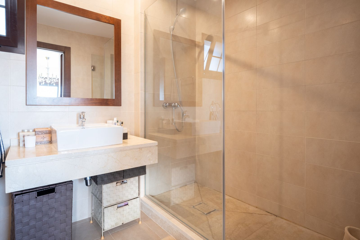 3 Bed, 4 Bath, ApartmentFor Sale, Los Monteros, Malaga