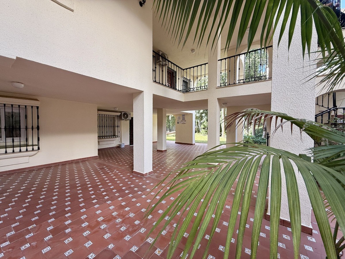 2 Bed, 1 Bath, ApartmentFor Sale, Riviera Del Sol, Malaga