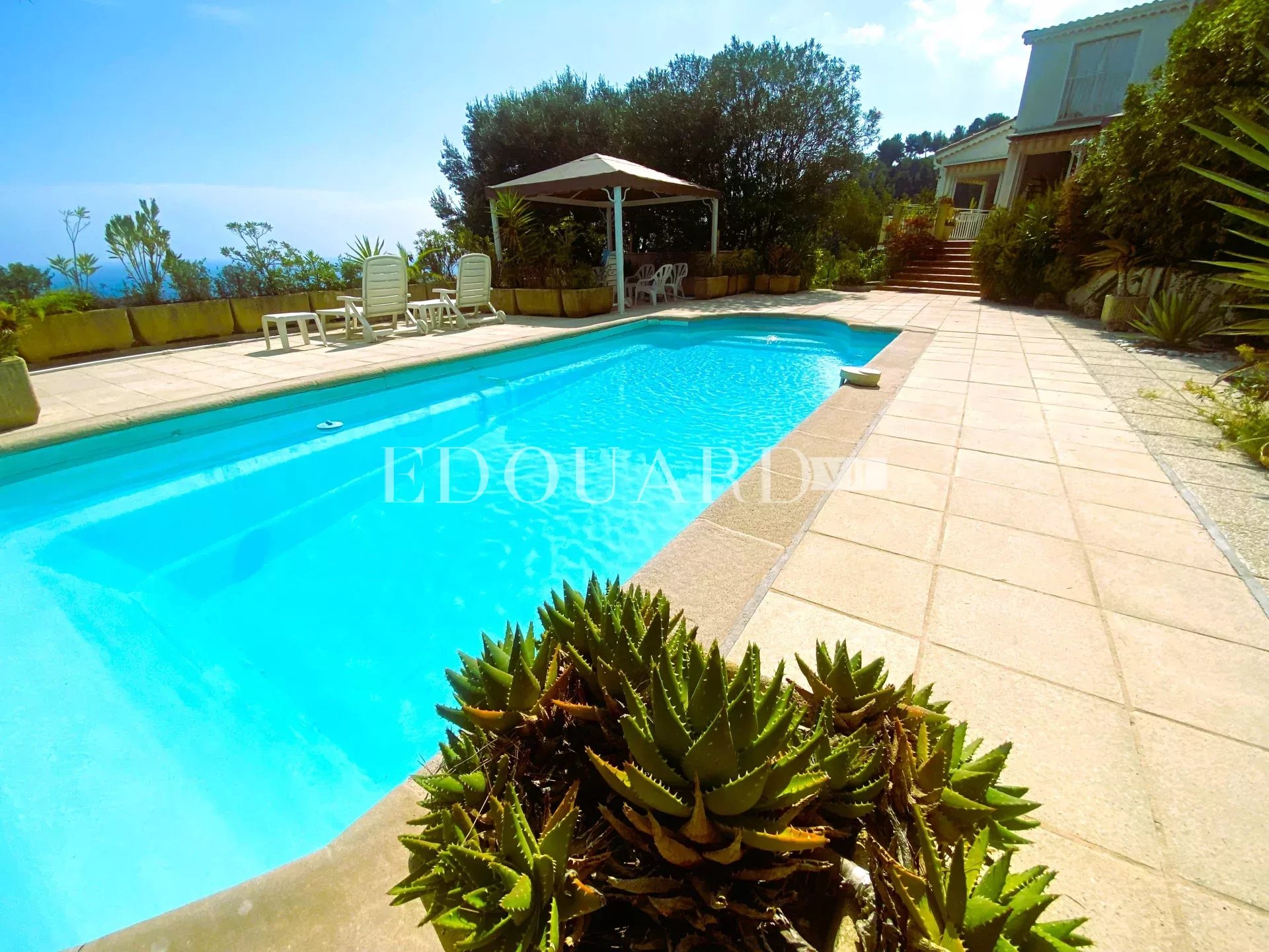 2 Bed, 2 Bath, ApartmentFor Sale, Roquebrune-Cap-Martin, Alpes-Maritimes