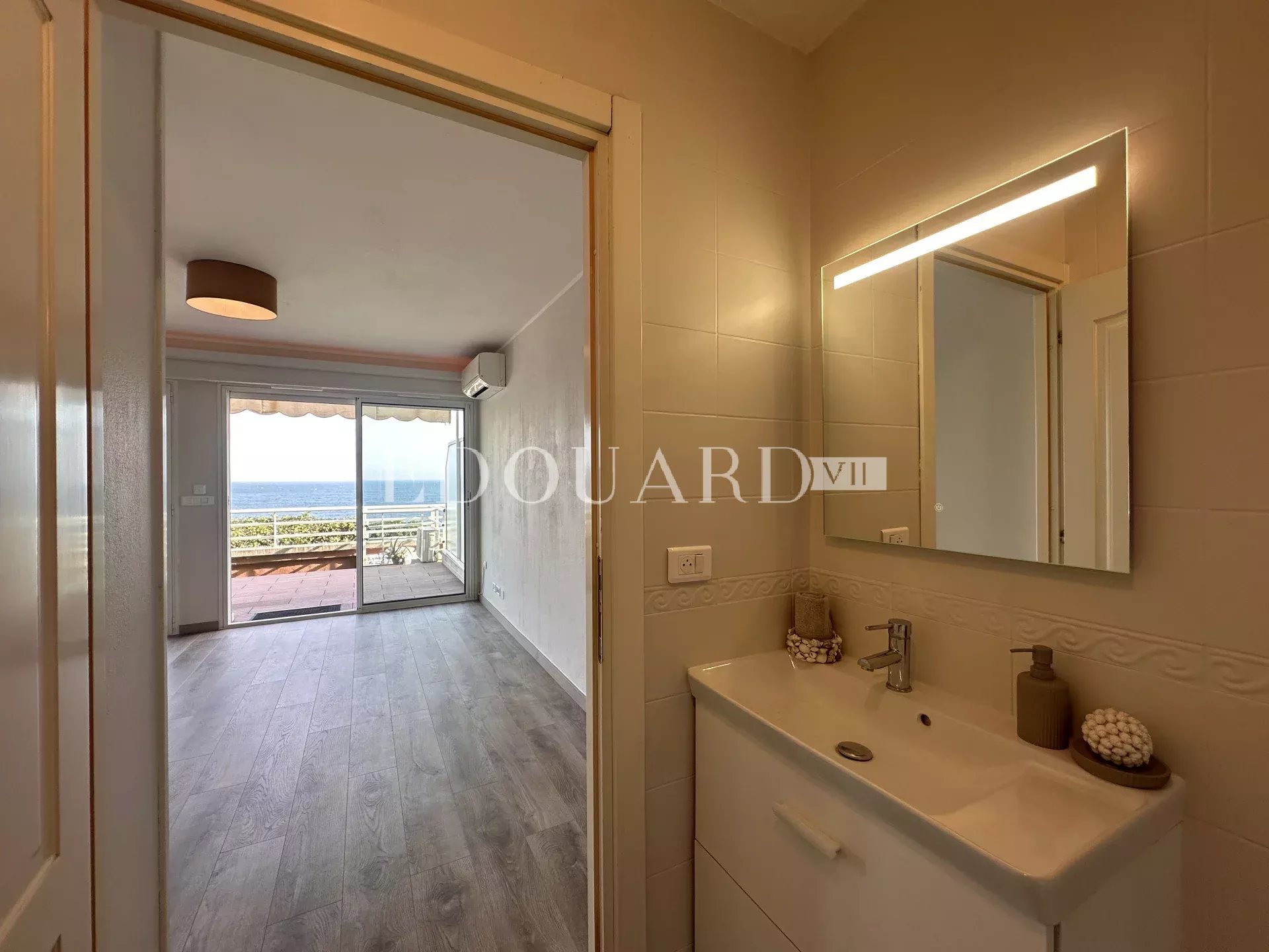 1 Bath, ApartmentFor Sale, Roquebrune-Cap-Martin, Alpes-Maritimes