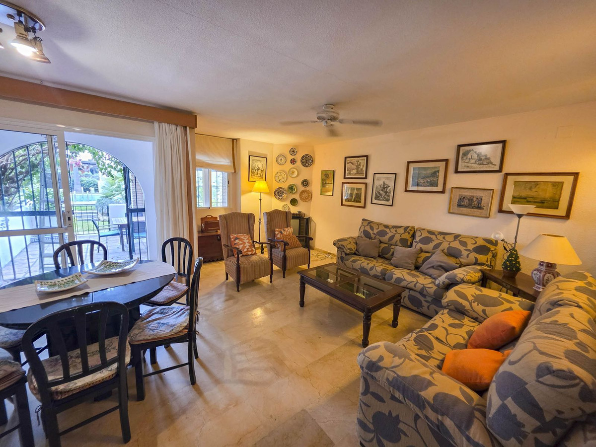 5 Bed, 4 Bath, HouseFor Sale, Casares Playa, Malaga