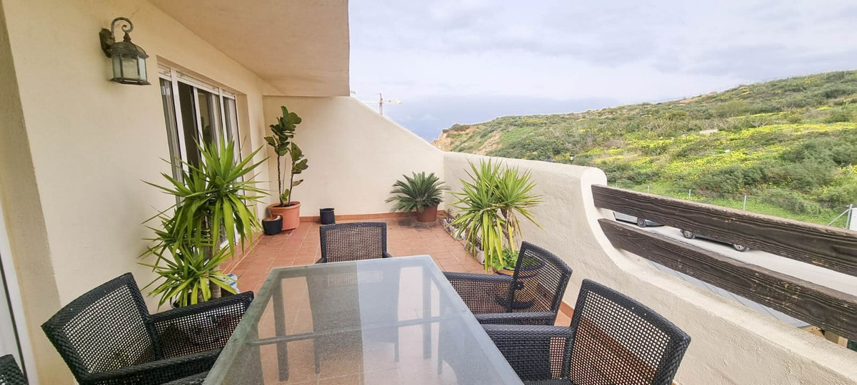 2 Bed, 2 Bath, ApartmentFor Sale, La Duquesa, Malaga