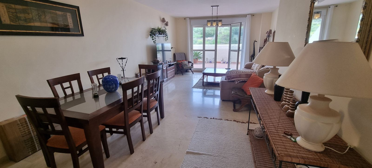 2 Bed, 2 Bath, ApartmentFor Sale, La Duquesa, Malaga