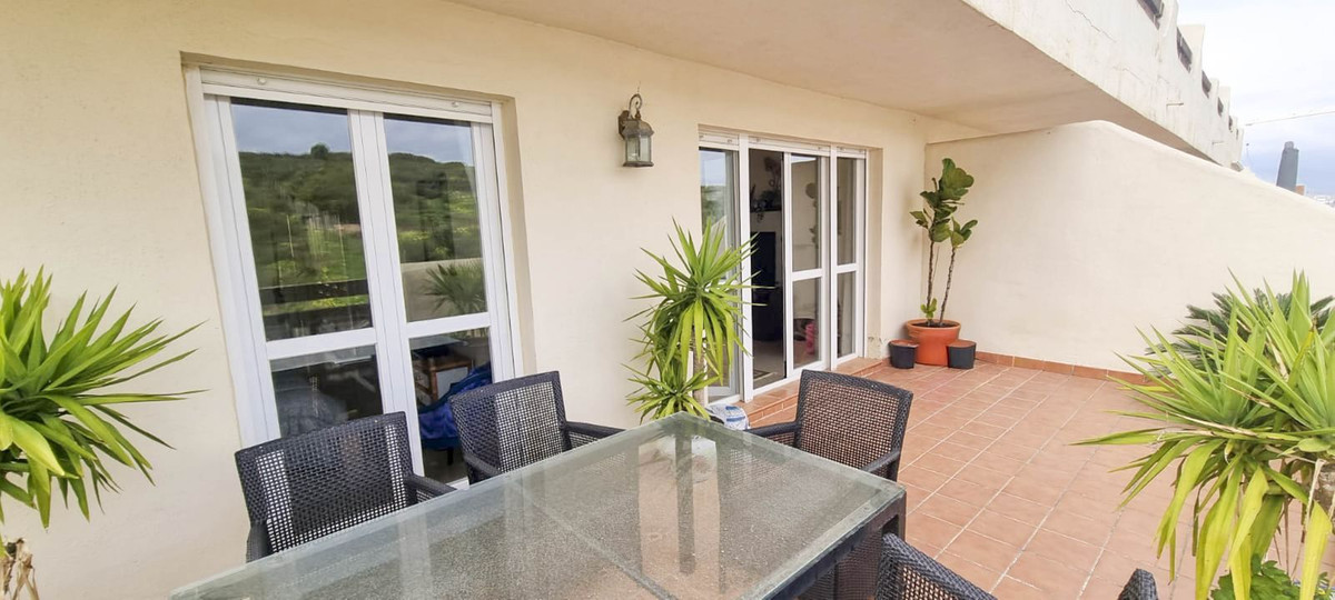 2 Bed, 2 Bath, ApartmentFor Sale, La Duquesa, Malaga