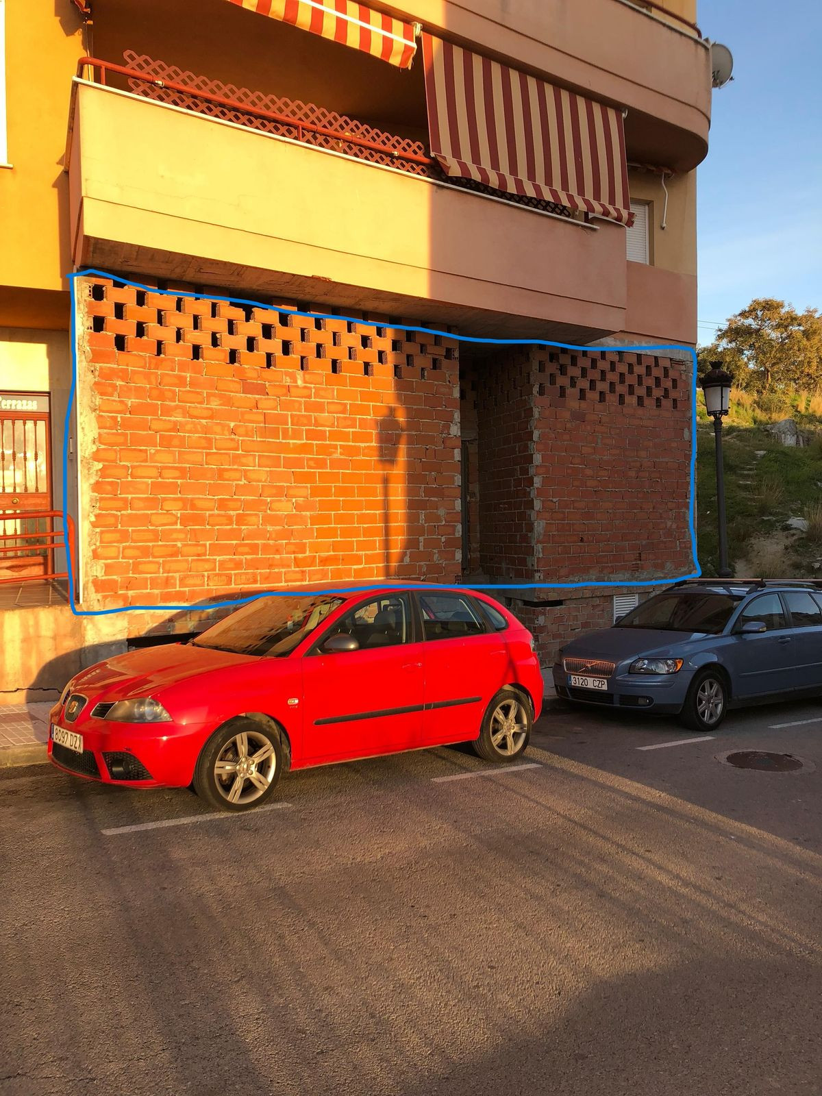 Commercial Property, For Sale