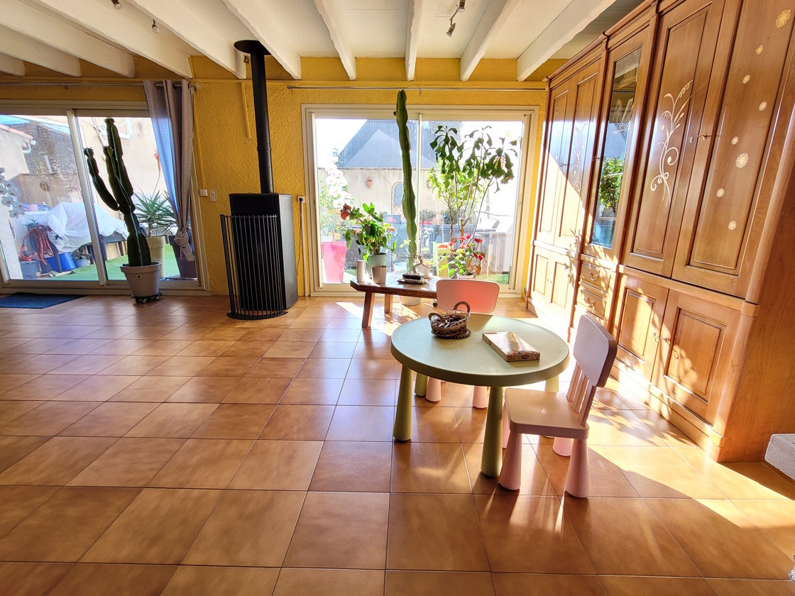 4 Bed, 2 Bath, HouseFor Sale, Maraussan, Herault, Languedoc-Roussillon, 34370