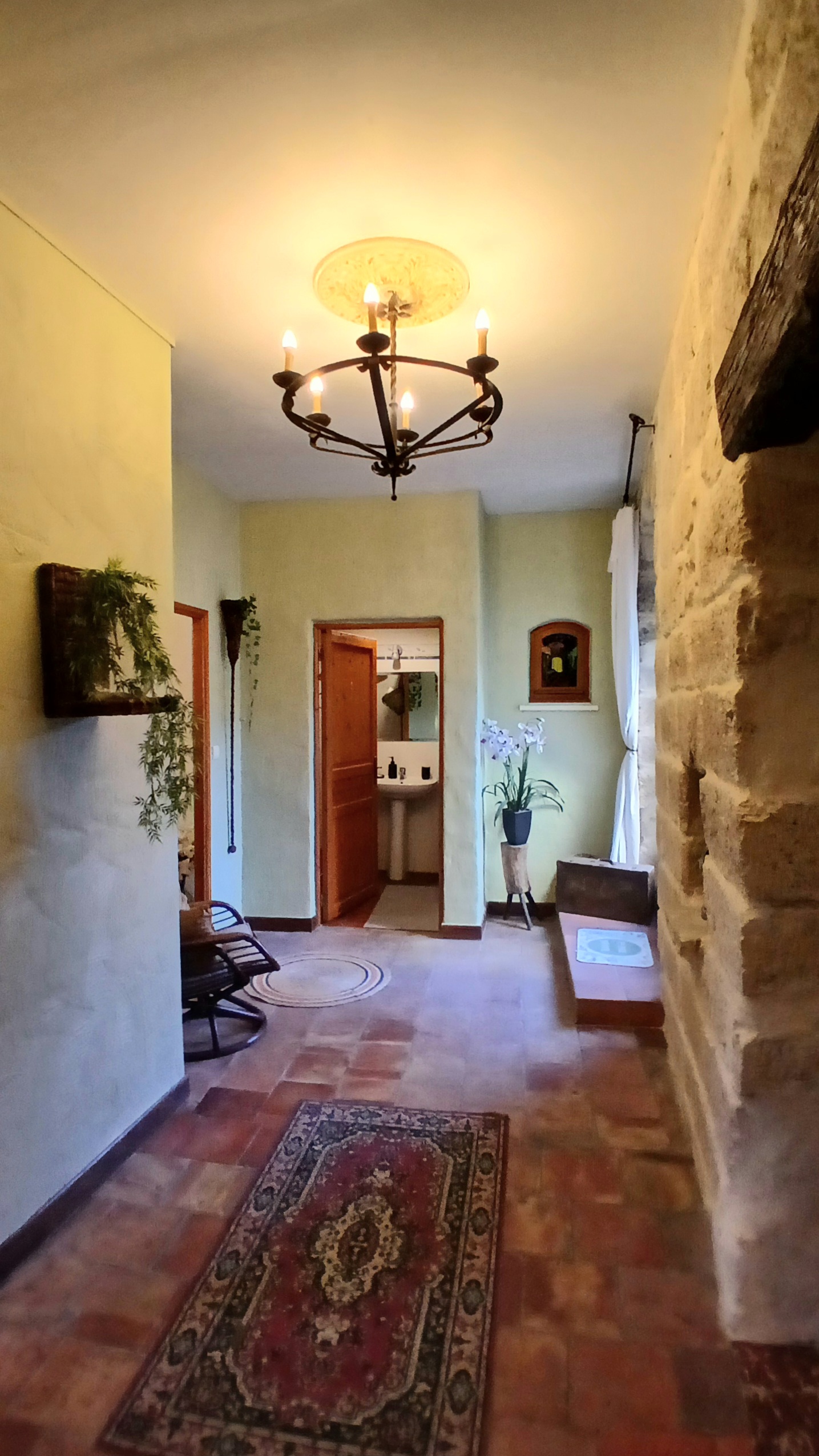 5 Bed, 3 Bath, HouseFor Sale, Capestang, Herault, Languedoc-Roussillon, 34310
