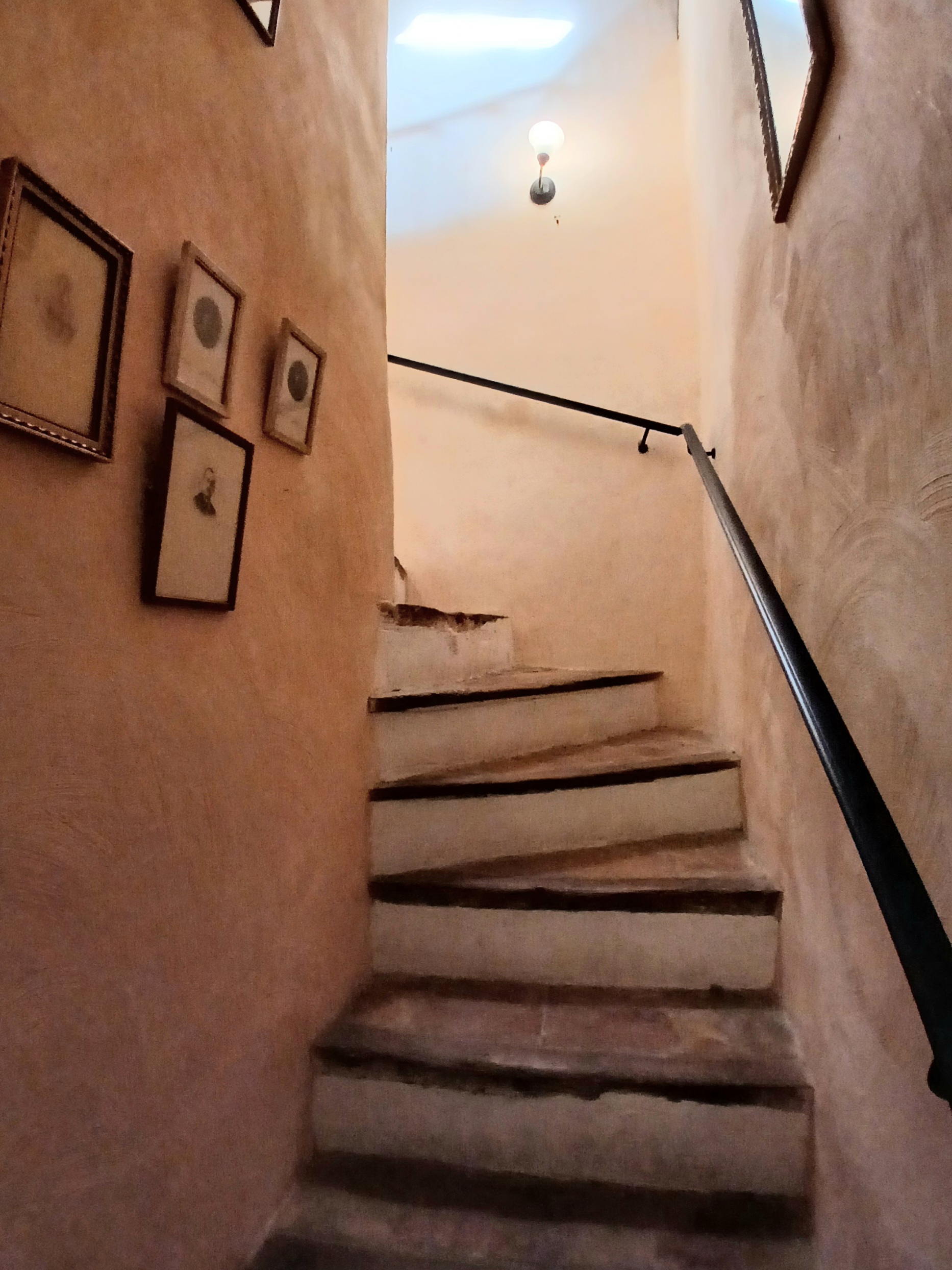 5 Bed, 3 Bath, HouseFor Sale, Capestang, Herault, Languedoc-Roussillon, 34310