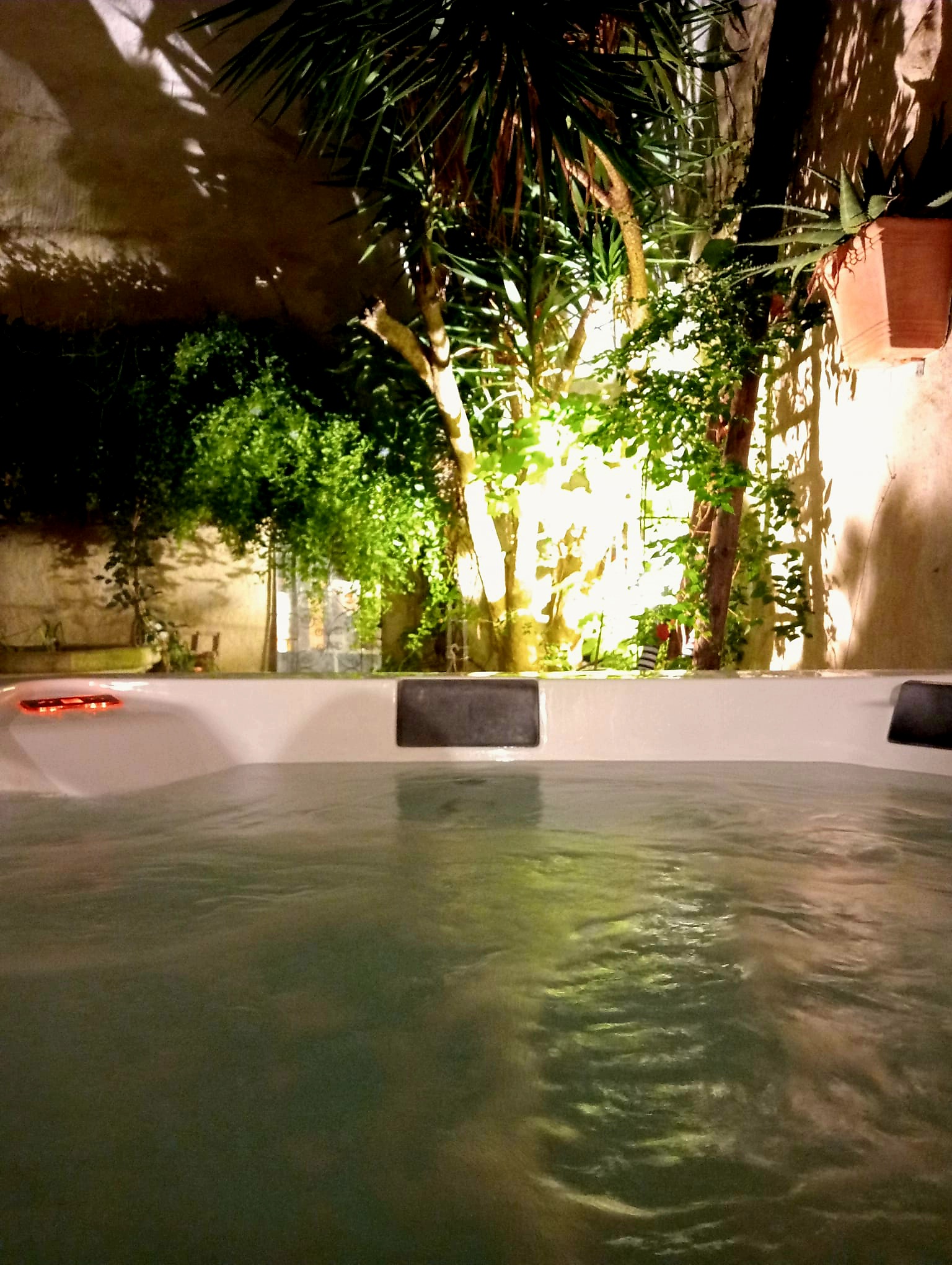 5 Bed, 3 Bath, HouseFor Sale, Capestang, Herault, Languedoc-Roussillon, 34310