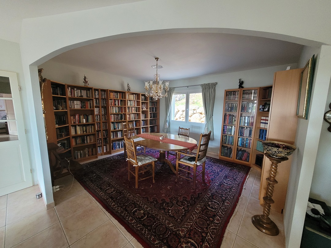 4 Bed, 2 Bath, HouseFor Sale, Magalas, Herault, Languedoc-Roussillon, 34480