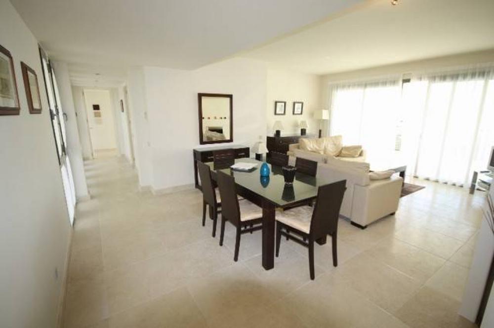 2 Bed, 2 Bath, ApartmentFor Sale, Los Flamingos, Malaga