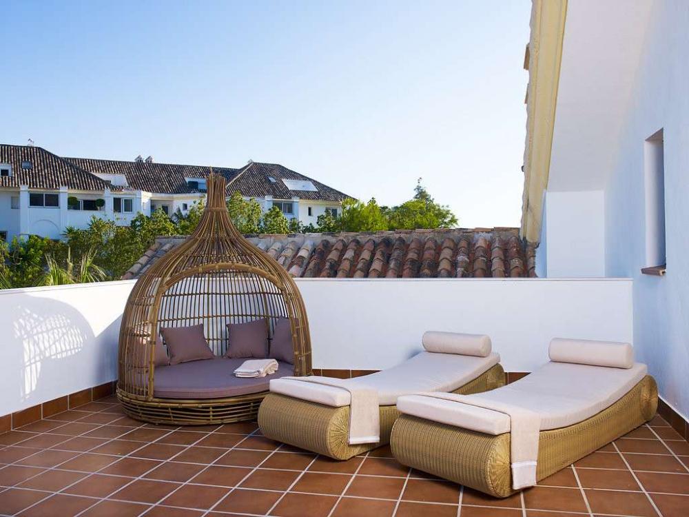 2 Bed, 2 Bath, ApartmentFor Sale, Marbella, Malaga