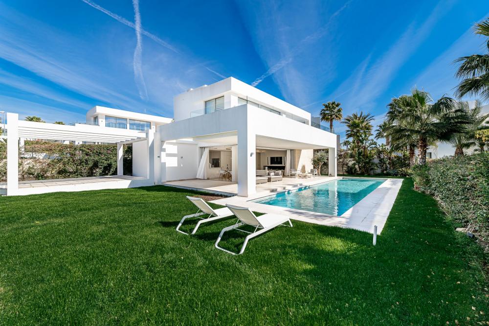 3 Bed, 3 Bath, HouseFor Sale, Río Real, Malaga