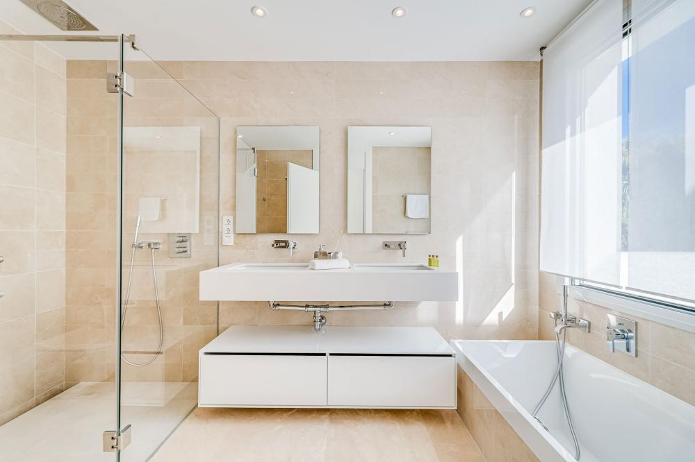 3 Bed, 3 Bath, HouseFor Sale, Río Real, Malaga