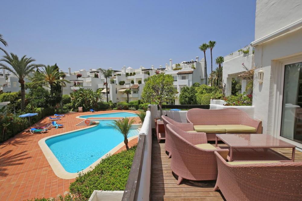 2 Bed, 2 Bath, ApartmentFor Sale, Puerto Banus, Malaga