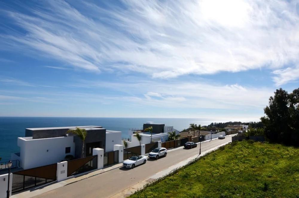 5 Bed, 4 Bath, HouseFor Sale, Manilva, Malaga