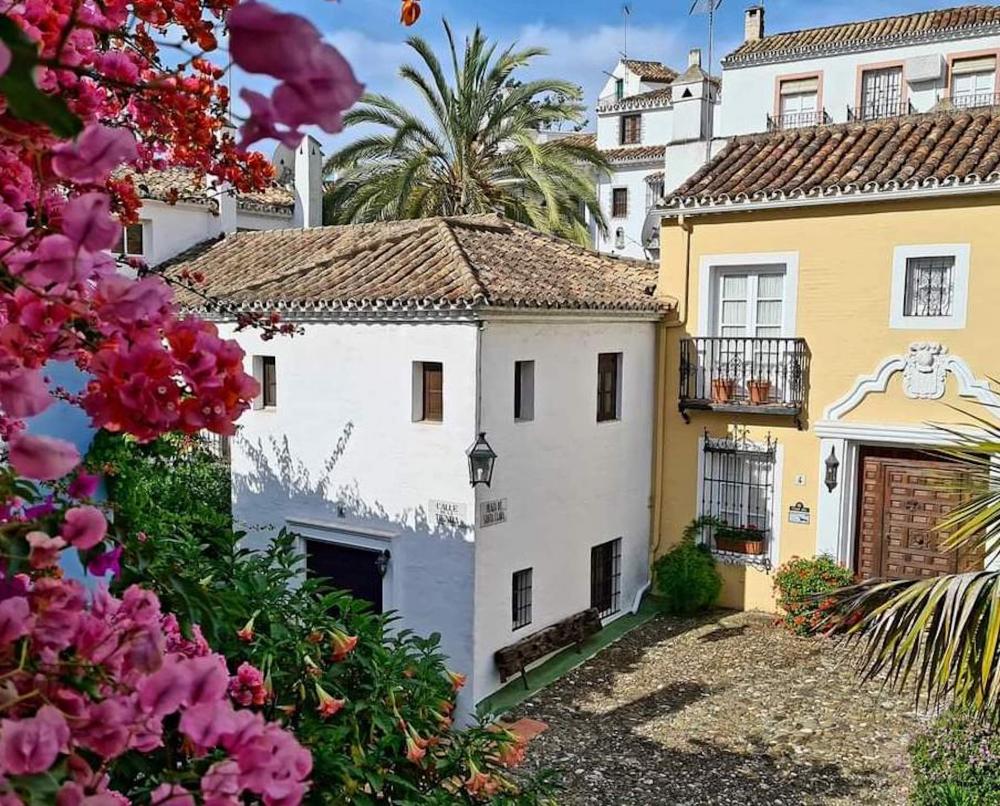 2 Bed, 2 Bath, HouseFor Sale, Marbella, Malaga