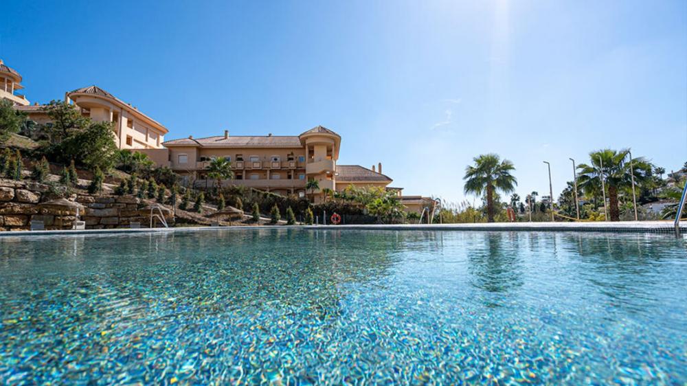 2 Bed, 2 Bath, ApartmentFor Sale, Nueva Andalucia, Malaga