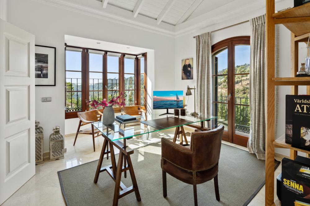 6 Bed, 7 Bath, HouseFor Sale, El Madroñal, Malaga