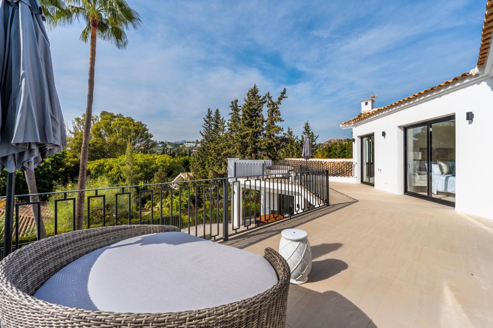 5 Bed, 6 Bath, HouseFor Sale, El Paraiso, Malaga